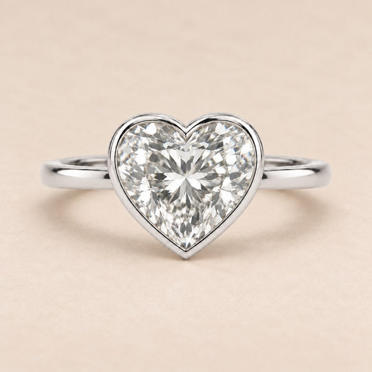 Heart Bezel in 14K white gold, front view; generated draft review image