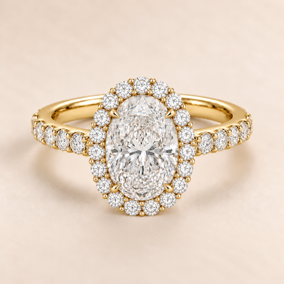 Oval Halo Diamond Band in Yellow Gold